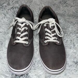 Vans Women's Sneakers Sz 7 Gray Canvas Athletic Skateboarding Shoes Chic